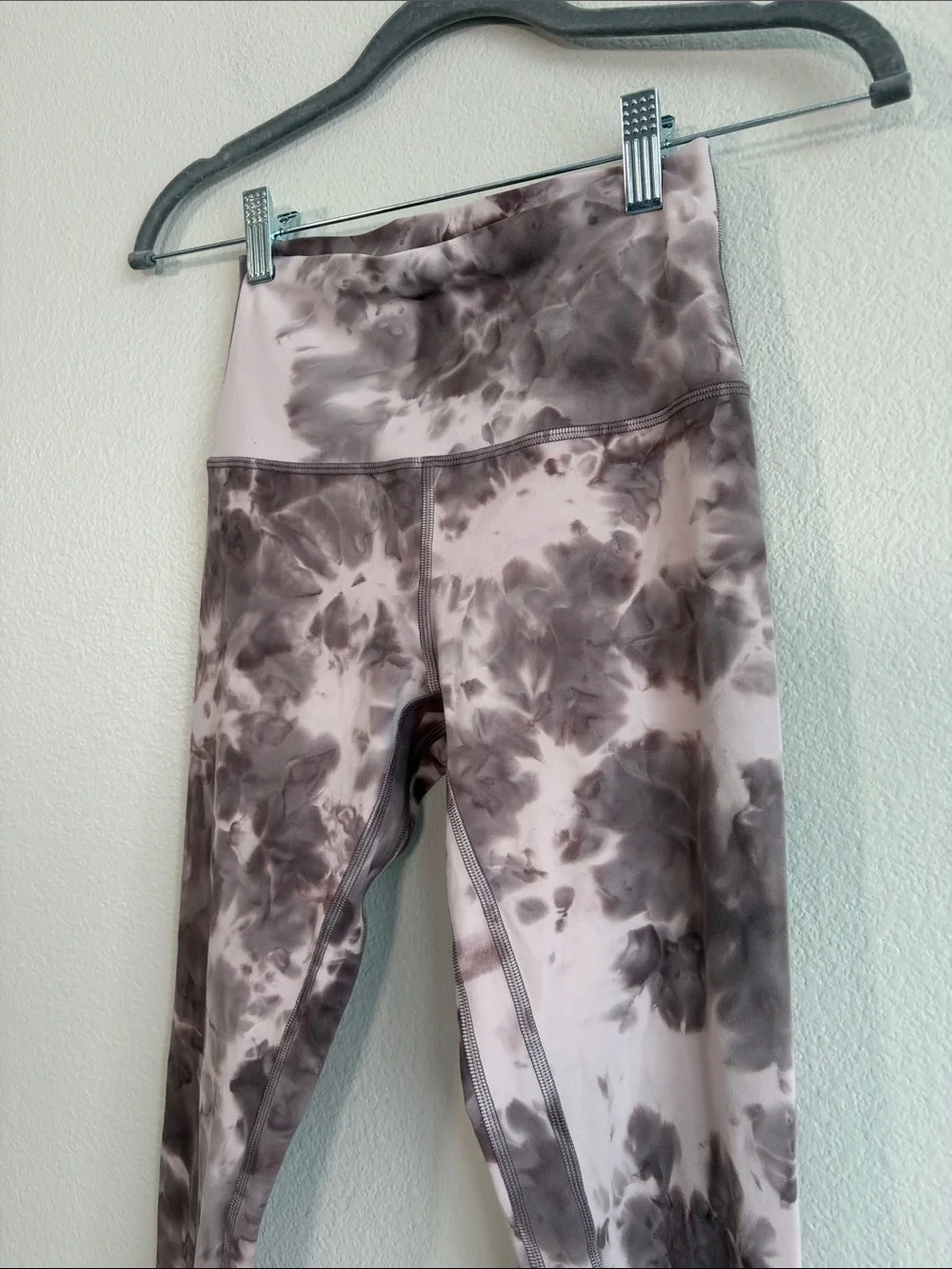 Lululemon Align HR Crop 23